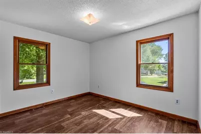 522 Raleigh Avenue, Liberty, NC 27298 - Photo 23