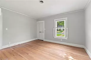 1117 Northwood St, Greensboro, NC 27408 - Photo 7