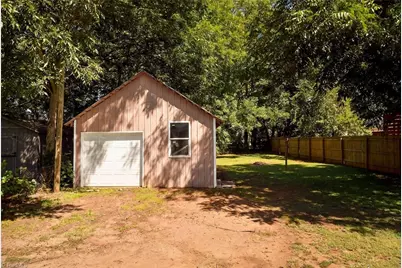 404 W 7th Avenue, Lexington, NC 27292 - Photo 21