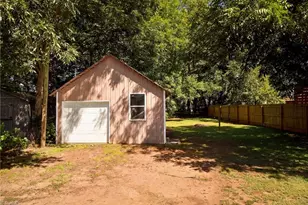 404 W 7th Ave, Lexington, NC 27292 - Photo 21