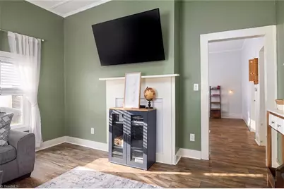 404 W 7th Avenue, Lexington, NC 27292 - Photo 5