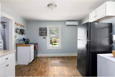 404 W 7th Avenue, Lexington, NC 27292 - Photo 9