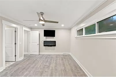 5008 Kenview Street, Greensboro, NC 27410 - Photo 11