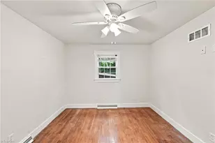 5008 Kenview St, Greensboro, NC 27410 - Photo 17