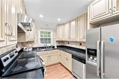 5008 Kenview Street, Greensboro, NC 27410 - Photo 7