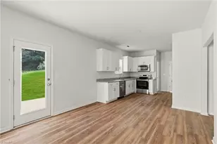 395 Baney Dr, Lexington, NC 27292 - Photo 7