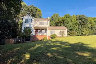 3888 Courtland Cir, Thomasville, NC 27360 - Photo 15