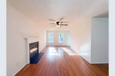 3888 Courtland Circle, Thomasville, NC 27360 - Photo 3