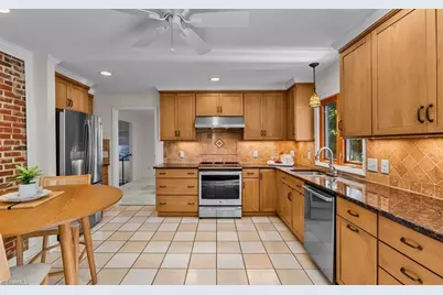 4020 Watauga Drive, Greensboro, NC 27410 - Photo 11