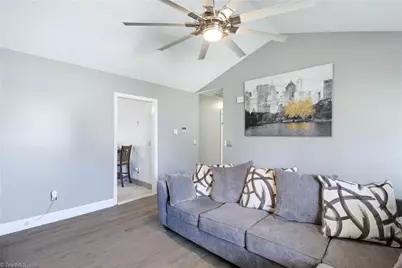 2922 Median Court, High Point, NC 27260 - Photo 5