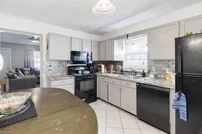 2922 Median Court, High Point, NC 27260 - Photo 9