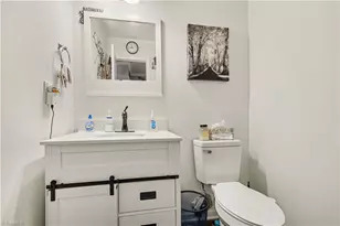 1601 Haddington Point Dr, Kernersville, NC 27284 - Photo 11