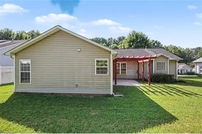 1622 Hawkcrest Lane, Winston-Salem, NC 27127 - Photo 17