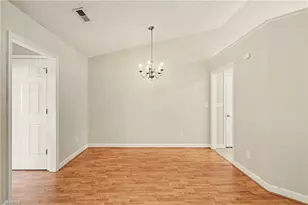 1622 Hawkcrest Ln, Winston-Salem, NC 27127 - Photo 5
