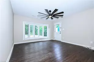 3917 W Friendly Ave, Greensboro, NC 27410 - Photo 33