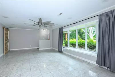 3917 W Friendly Avenue, Greensboro, NC 27410 - Photo 9