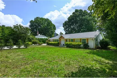 3917 W Friendly Avenue, Greensboro, NC 27410 - Photo 47