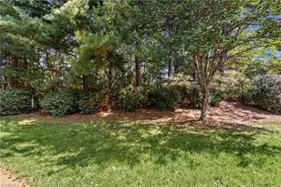 5038 Bartholomew's Ln, Greensboro, NC 27407 - Photo 37