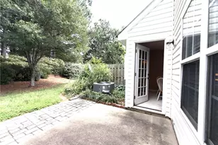 5038 Bartholomew's Ln, Greensboro, NC 27407 - Photo 37