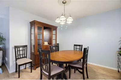 2522 Cottage Place, Greensboro, NC 27455 - Photo 7