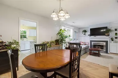 2522 Cottage Place, Greensboro, NC 27455 - Photo 9