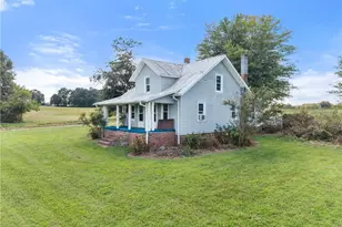 1151 Mountain View Church Rd, Hamptonville, NC 27020 - Photo 3