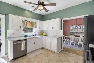 3607 Cardinal Ridge Dr, Greensboro, NC 27410 - Photo 7