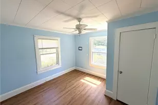 806 Halsbrook Rd, Greensboro, NC 27406 - Photo 9