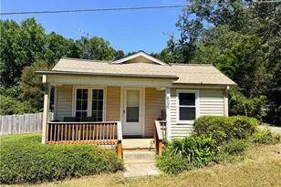 806 Halsbrook Rd, Greensboro, NC 27406 - Photo 1