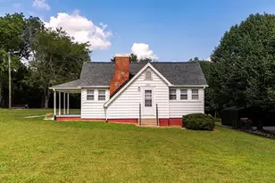 1441 N Graham Hopedale Rd, Burlington, NC 27217 - Photo 1