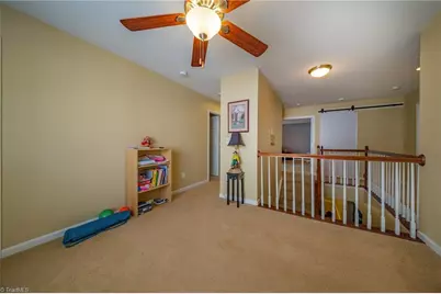 6415 Hedgewood Lane, High Point, NC 27265 - Photo 35