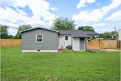 1400 E Sedgefield Drive, Winston-Salem, NC 27127 - Photo 9