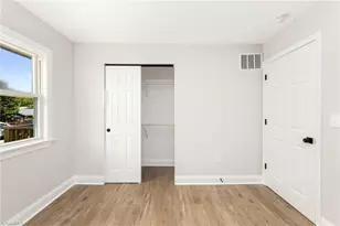 1400 E Sedgefield Dr, Winston-Salem, NC 27127 - Photo 31