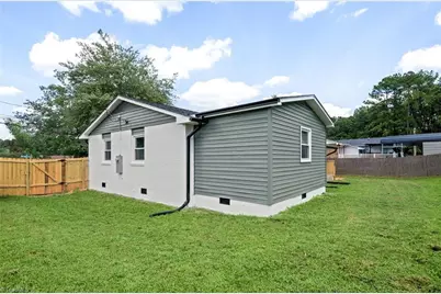 1400 E Sedgefield Drive, Winston-Salem, NC 27127 - Photo 11
