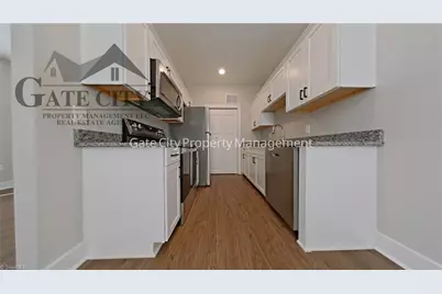 137 Diver Drive #B, Lexington, NC 27295 - Photo 3
