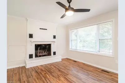 933 Graham Street, Burlington, NC 27217 - Photo 7