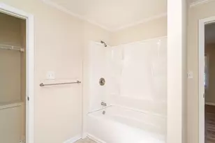 933 Graham St, Burlington, NC 27217 - Photo 23