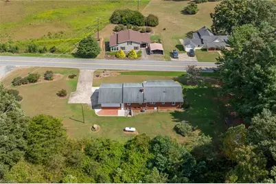 3827 Nc Highway 772, Walnut Cove, NC 27052 - Photo 43