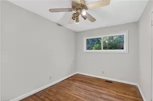 2104 Hiatt St, Greensboro, NC 27403 - Photo 13