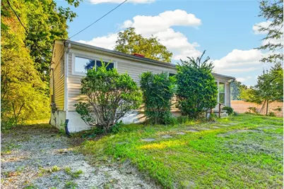 2104 Hiatt Street, Greensboro, NC 27403 - Photo 17