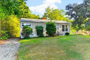 2104 Hiatt St, Greensboro, NC 27403 - Photo 1