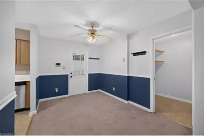 8116 Thorndike Road, Greensboro, NC 27409 - Photo 7