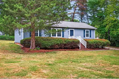 8116 Thorndike Road, Greensboro, NC 27409 - Photo 3