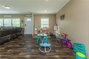 220 Bluejay Rd, Reidsville, NC 27320 - Photo 13