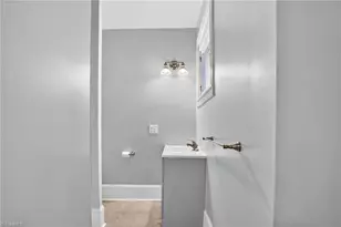 130 Tate St, Greensboro, NC 27403 - Photo 11