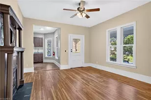 201 Tate St, Greensboro, NC 27403 - Photo 9