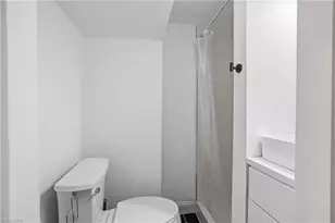 443 Irving St, Winston-Salem, NC 27103 - Photo 33