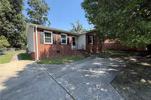 3017 Wendover Ave, Greensboro, NC 27405 - Photo 1