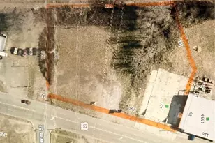 1521 Shelton Ave, Statesville, NC 28677 - Photo 1