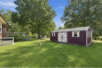 1203 Ranhurst Road, McLeansville, NC 27301 - Photo 37